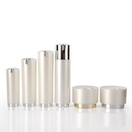 Acrylic Collar 200ml Capacity Cosmetic Cream Bottle