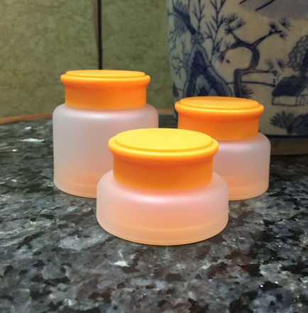 30g Cream PP Frosted Jar Orange Eco Friendly Plastic Cosmetic Jars